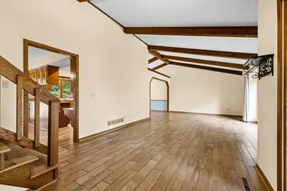 7910 Lower 139th Court, Apple Valley, MN 55124 - Photo 9