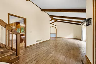 7910 Lower 139th Ct, Apple Valley, MN 55124 - Photo 9