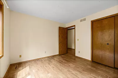 7910 Lower 139th Court, Apple Valley, MN 55124 - Photo 25