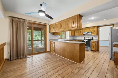 7910 Lower 139th Court, Apple Valley, MN 55124 - Photo 17