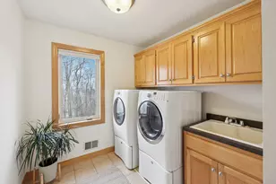 8813 Woodhill Dr, Savage, MN 55378 - Photo 29