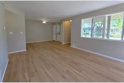 4710 Lenore Lane, Eagan, MN 55122 - Photo 3
