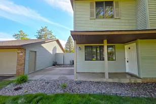 4710 Lenore Ln, Eagan, MN 55122 - Photo 19