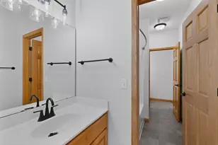 6389 Summit Pointe Rd NW, Rochester, MN 55901 - Photo 37