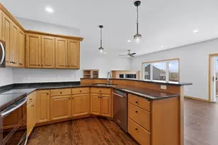 6389 Summit Pointe Rd NW, Rochester, MN 55901 - Photo 21
