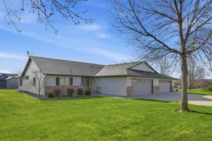805 Westland St, New London, MN 56273 - Photo 15