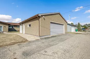 104 Sebenius St, Coleraine, MN 55722 - Photo 11