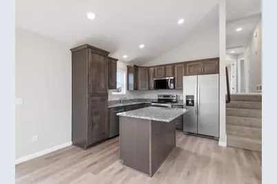 120 E 5th Street, Green Isle, MN 55338 - Photo 13
