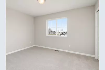 120 E 5th Street, Green Isle, MN 55338 - Photo 23