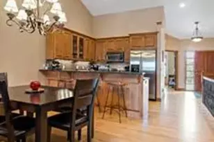 206 Stonebridge Ln, Saint Paul, MN 55118 - Photo 11