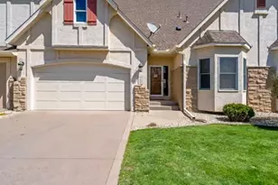 206 Stonebridge Ln, Saint Paul, MN 55118 - Photo 3