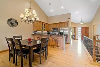 206 Stonebridge Lane, Saint Paul, MN 55118 - Photo 9