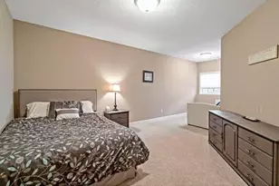 206 Stonebridge Ln, Saint Paul, MN 55118 - Photo 31