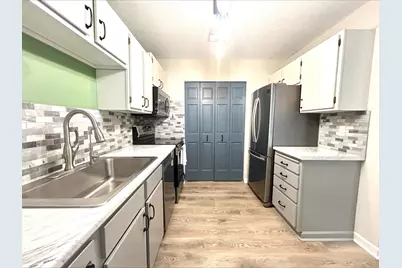 9312 Indian Boulevard S, Cottage Grove, MN 55016 - Photo 11