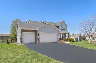 924 Ivy Hills Rd, Belle Plaine, MN 56011 - Photo 3