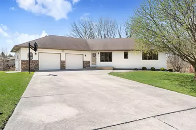 845 Hilltop Place, Owatonna, MN 55060 - Photo 1