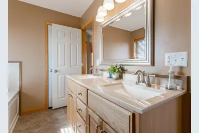 290 Pendryn Hill Overlook, Woodbury, MN 55125 - Photo 41