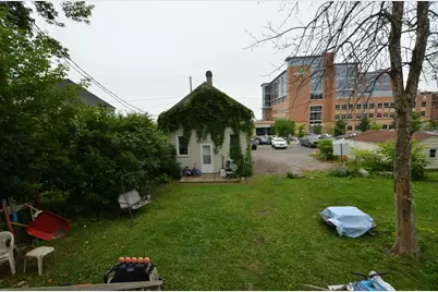 1026 E 3rd Street, Duluth, MN 55805 - Photo 3