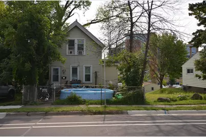 1026 E 3rd Street, Duluth, MN 55805 - Photo 1