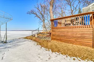 1324 E Shore Dr, Detroit Lakes, MN 56501 - Photo 33