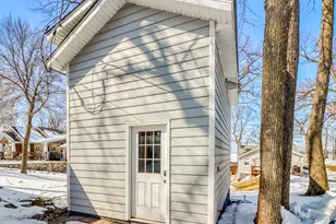 1324 E Shore Dr, Detroit Lakes, MN 56501 - Photo 27