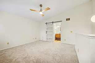 5349 Highpointe Dr, Bloomington, MN 55437 - Photo 23
