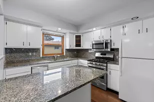 174 Cannon View Dr, Red Wing, MN 55066 - Photo 11