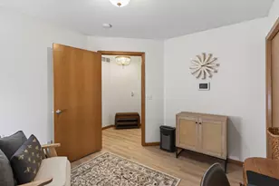 836 Roundhouse St, Shakopee, MN 55379 - Photo 17