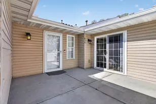 836 Roundhouse St, Shakopee, MN 55379 - Photo 23
