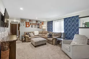 762 113th Cir NE, Blaine, MN 55434 - Photo 5