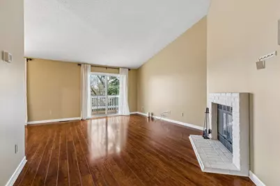 3557 Blue Jay Way #202, Eagan, MN 55123 - Photo 5