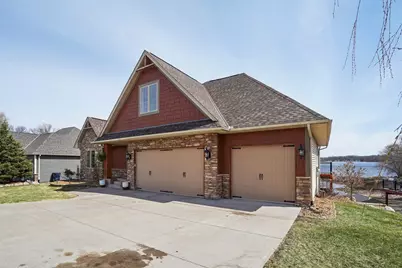 29411 Morningside Court, Lindstrom, MN 55045 - Photo 5