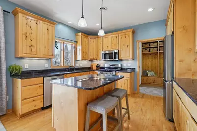 29411 Morningside Court, Lindstrom, MN 55045 - Photo 27