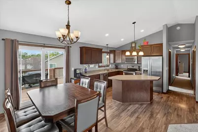 401 Fischer Street NW, Montgomery, MN 56069 - Photo 9