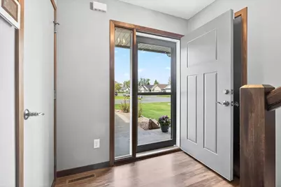 401 Fischer Street NW, Montgomery, MN 56069 - Photo 5