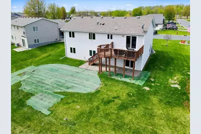 401 Fischer Street NW, Montgomery, MN 56069 - Photo 3