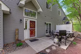 547 Woodduck Dr, Woodbury, MN 55125 - Photo 3