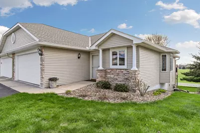 1136 Highpoint Court, New Richmond, WI 54017 - Photo 3
