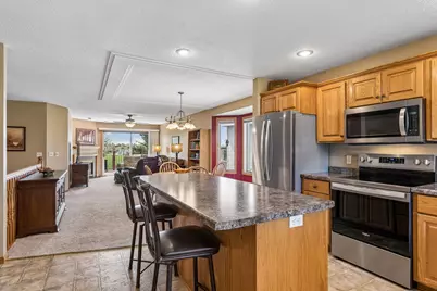 1136 Highpoint Court, New Richmond, WI 54017 - Photo 9