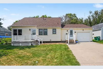 1257 Parallel Street, Chaska, MN 55318 - Photo 1