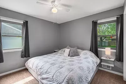1257 Parallel Street, Chaska, MN 55318 - Photo 9