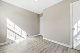 1014 Hawthorne St, Alexandria, MN 56308 - Photo 11