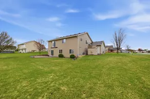 6267 Kahl Ave NE, Albertville, MN 55301 - Photo 21