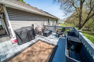 525 Lancaster Blvd, Zumbrota, MN 55992 - Photo 25