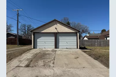 601 Pleasant Avenue, Crookston, MN 56716 - Photo 5
