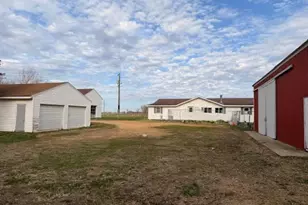 58569 Kirkwood Rd, Mankato, MN 56001 - Photo 1