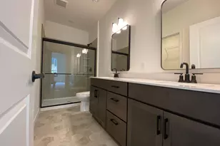 13788 Hollybrook Cir, Apple Valley, MN 55124 - Photo 7