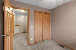 8105 Darcy Ln, Inver Grove Heights, MN 55076 - Photo 29