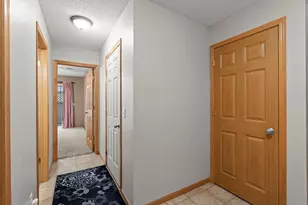 8105 Darcy Ln, Inver Grove Heights, MN 55076 - Photo 31