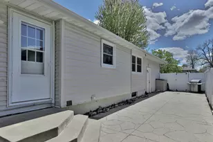 1120 Ashland St, Hastings, MN 55033 - Photo 9